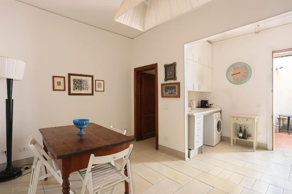 Belle Donne Historical Apartment - City Center Флоренция Екстериор снимка