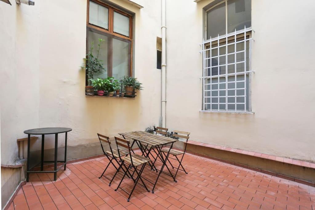 Belle Donne Historical Apartment - City Center Флоренция Екстериор снимка